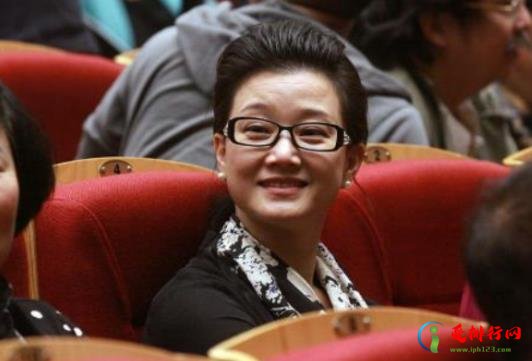 十大华人女歌手排行榜，王菲是实力派歌手、林忆莲受人瞩目-360常识网