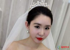 <b>中国最漂亮学生妹排名​ 第一名“奶茶妹妹”实至名归</b>