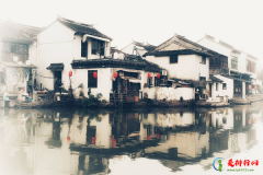 <b>南方最美十大小镇 南方小镇旅游景点有哪些</b>