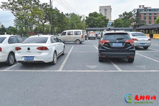 车被拖走会多久才通知?知道车牌怎么查车主手机号 车被拖走会多久才通知?知道车牌怎么查车主手