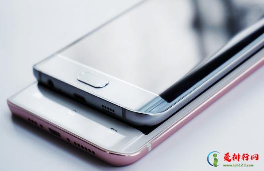 贴了钢化膜有气泡挤不走怎么办?手机钢化膜容易碎边怎么办? 贴了钢化膜有气泡挤不走怎么办?手机钢化膜容