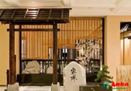 中国十大最奢华餐厅排名，京都怀石花传美浓吉、Ultra Violet很上档次